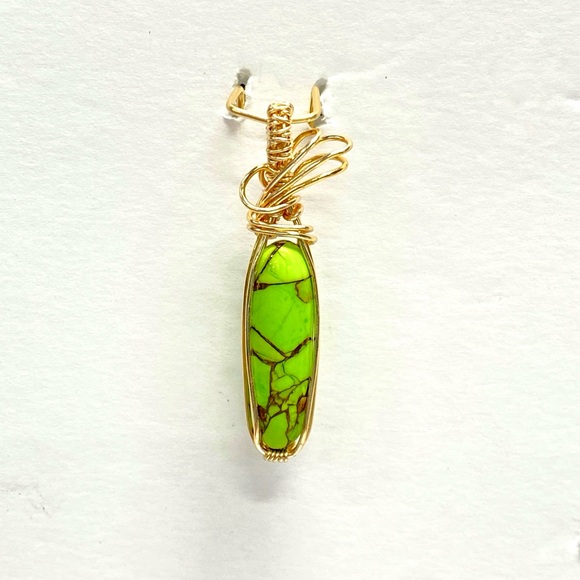 HANDCRAFTED Maverick Composite Cabochon Hand Wrapped Gold Plate Pendant Jewelry - Picture 3 of 10